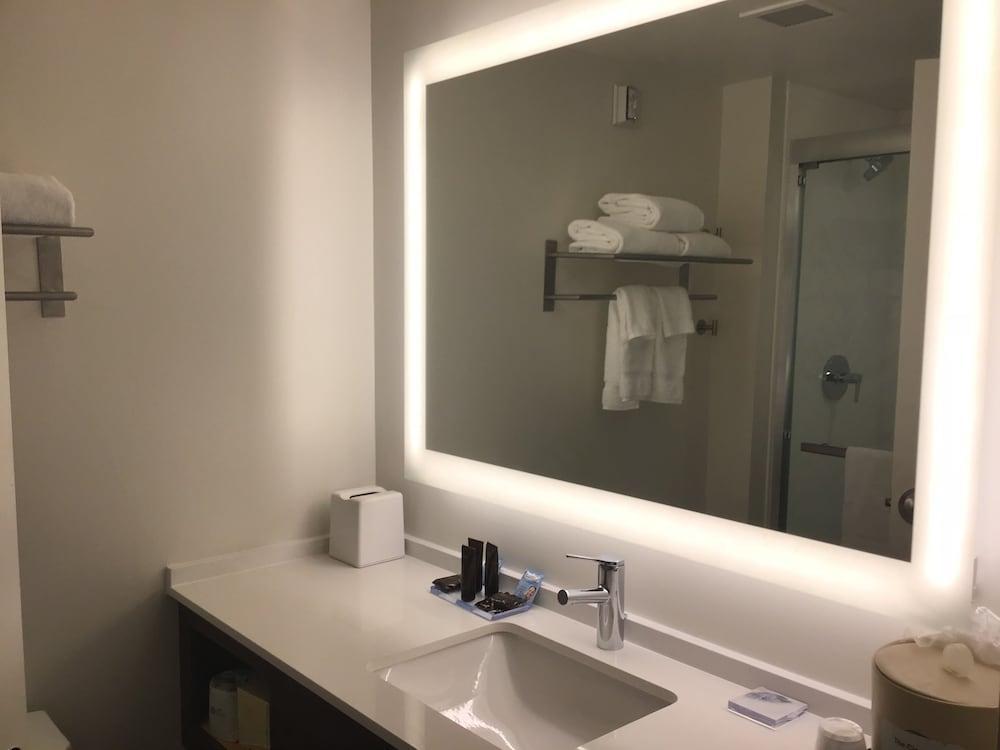 Holiday Inn Cleveland By Ihg Eksteriør bilde